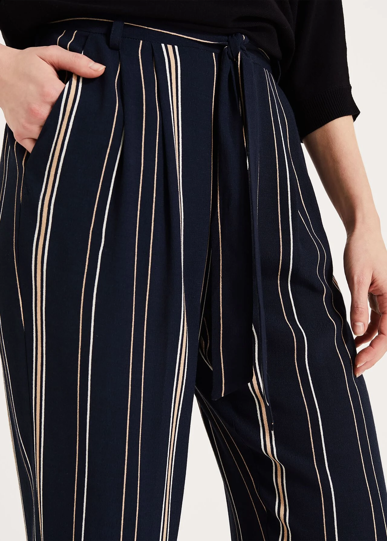 Keiko Stripe Trousers 4 Keiko Stripe Trousers – Bild 4