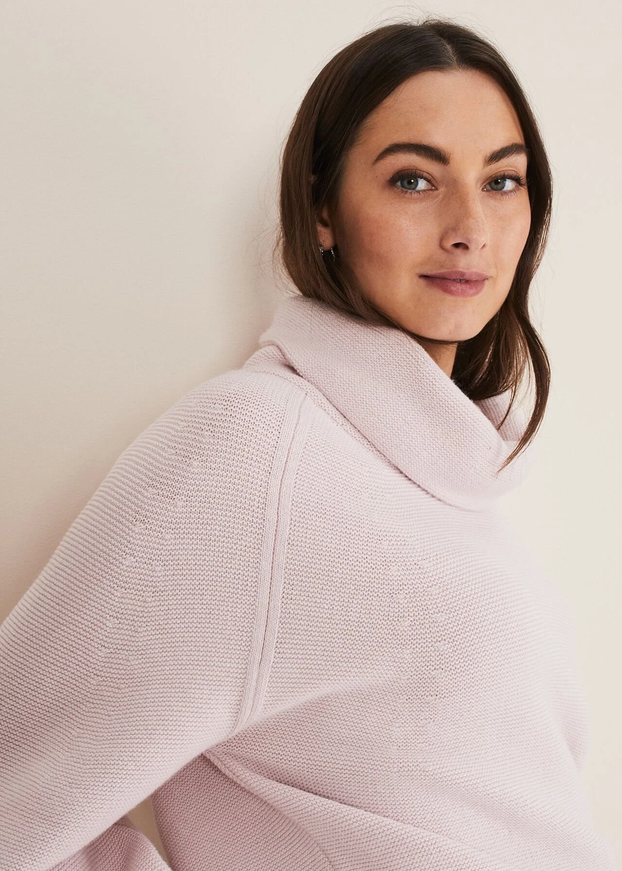 Dahlie Cowl Neck Knit Jumper 5 Dahlie Cowl Neck Knit Jumper – Bild 5