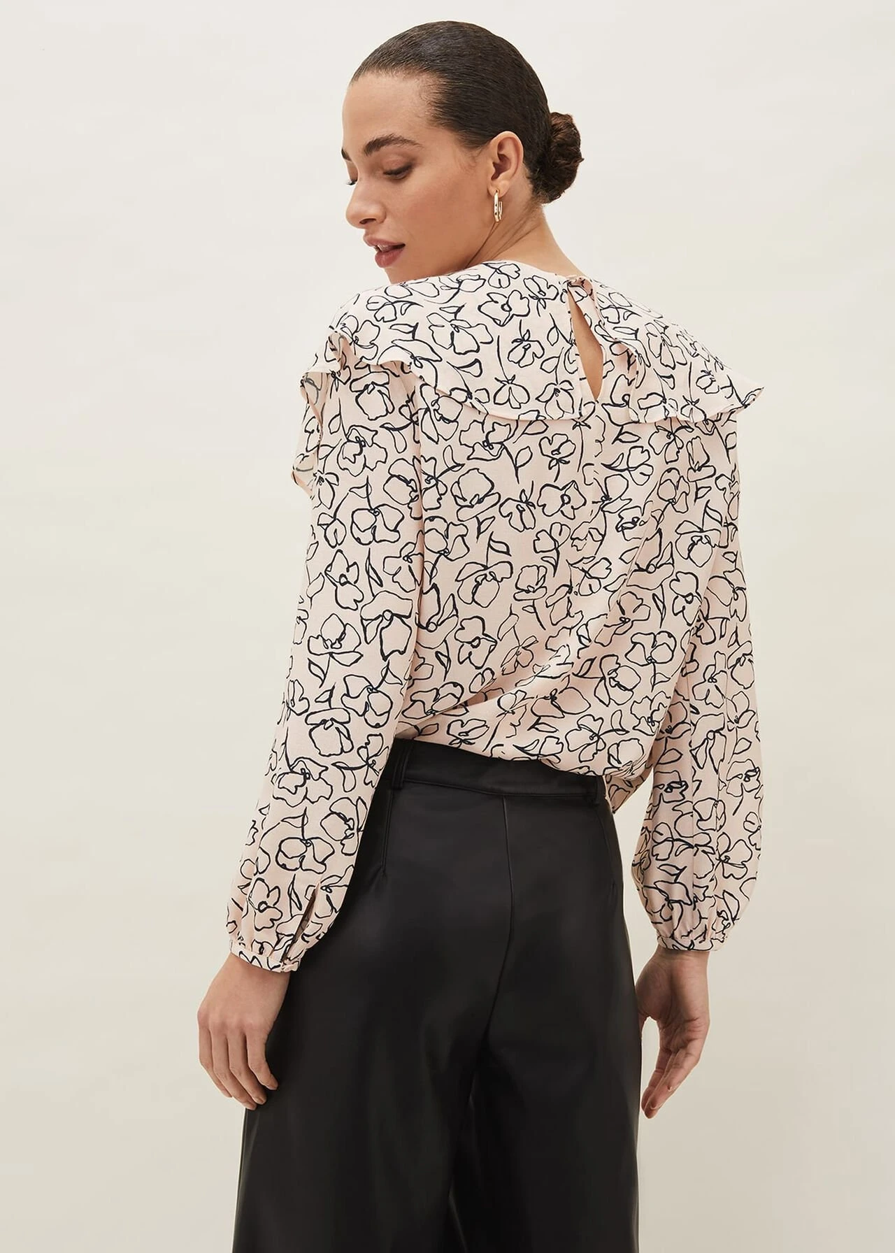 Ida Floral Blouse 2 Ida Floral Blouse – Bild 2