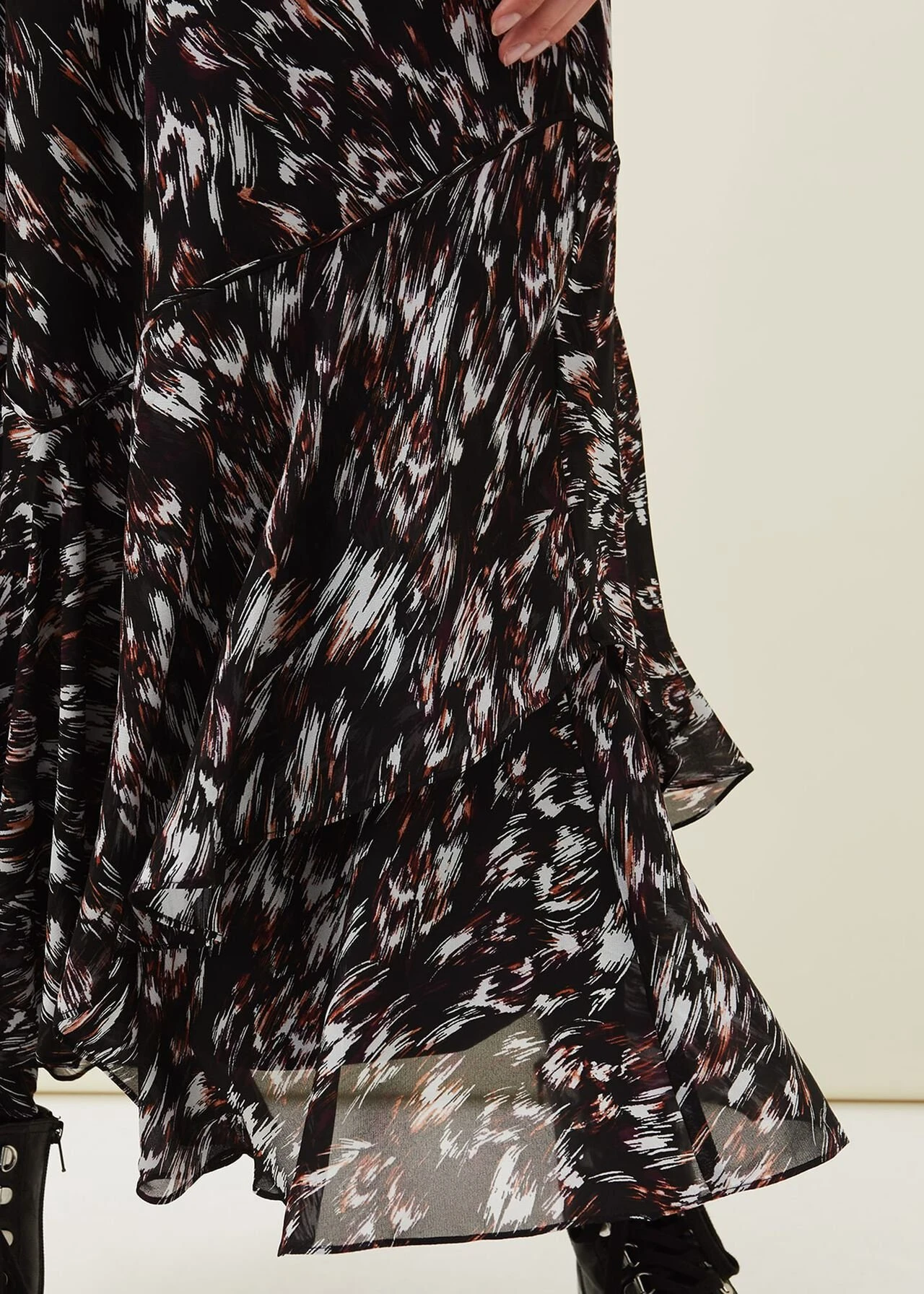 Kayley Abstract Print Maxi Skirt 5 Kayley Abstract Print Maxi Skirt – Bild 5