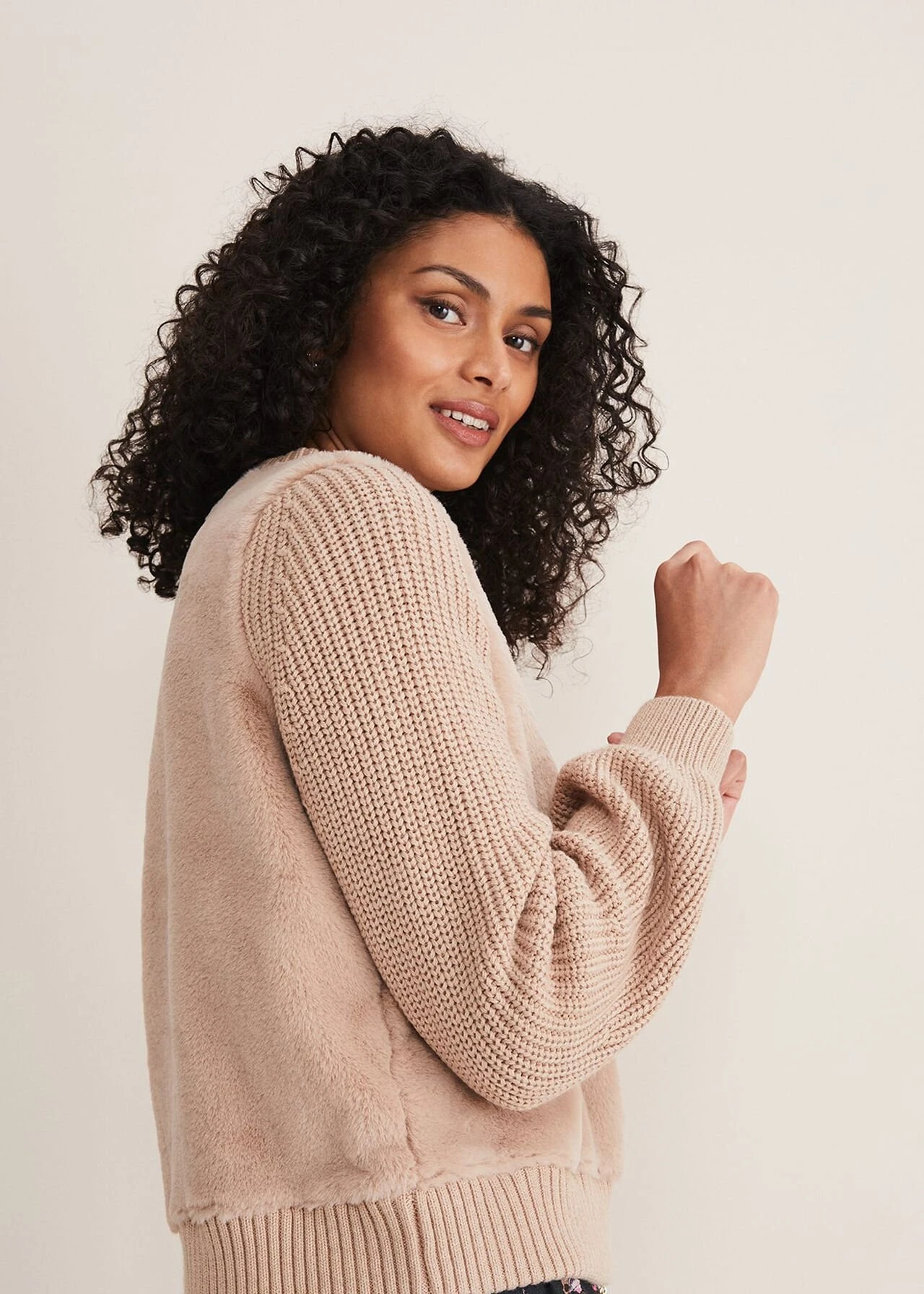 Myla Fur Body Knit Jacket 5 Myla Fur Body Knit Jacket – Bild 5