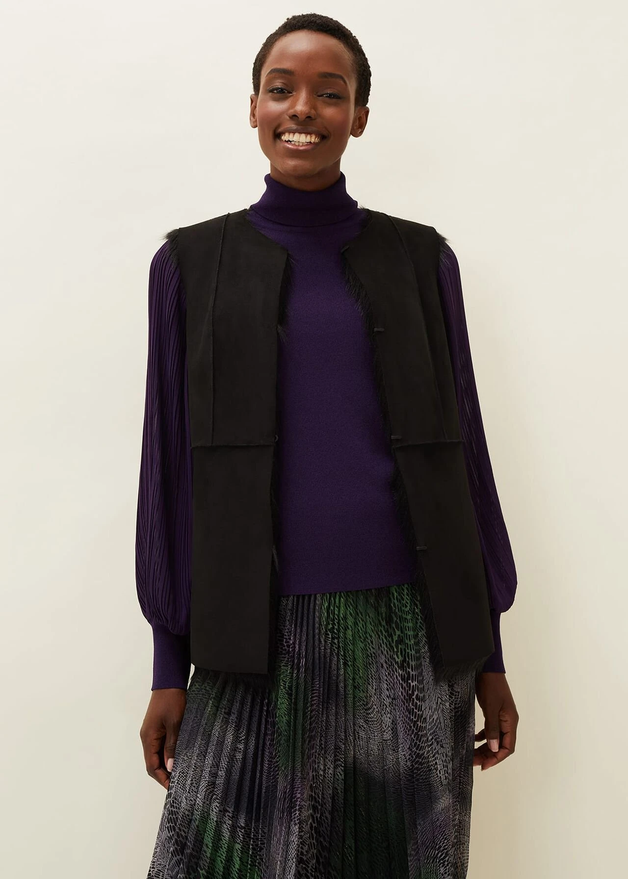 Ella Longline Reversible Faux Fur Gilet 5 Ella Longline Reversible Faux Fur Gilet – Bild 5