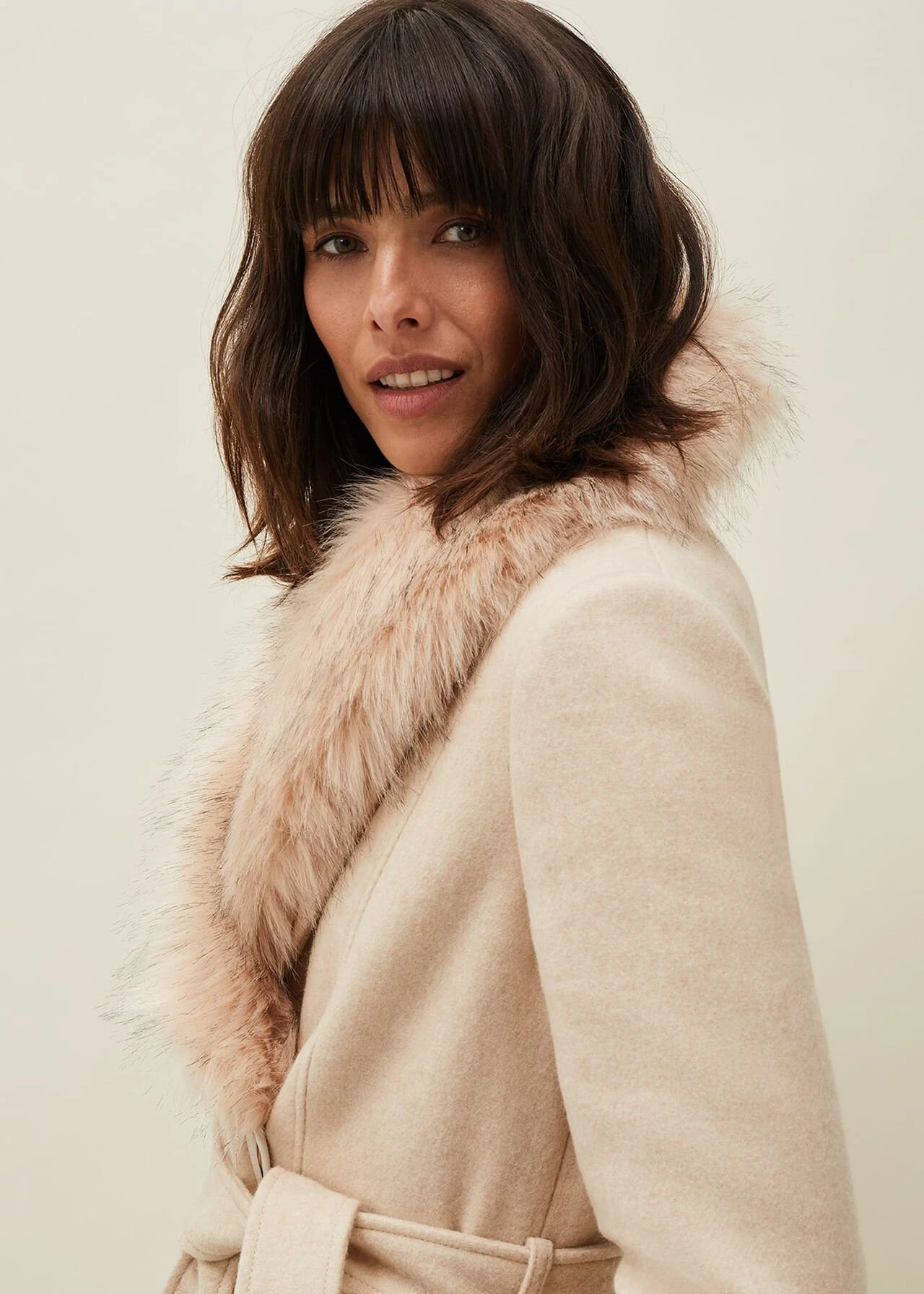 Nina Fur Collar Coat 8 Nina Fur Collar Coat – Bild 8