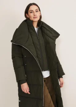 Rae Asymetric Puffer -Bekleidung Verkaufsgeschäft 950762693 08 rae asymetric puffer